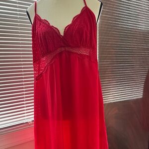 Elegant Red Lace Chemise